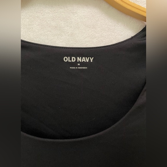 Old navy long sleeve bodysuit - Picture 3 of 3